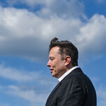 Read more about the article Elon Musk, After Toying With Twitter, Now Wants It All