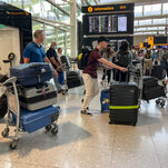 Read more about the article Passengers Sigh as Heathrow Caps Numbers to Head Off ‘Airmageddon’