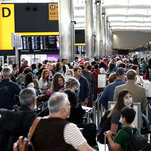 Read more about the article London’s Heathrow Airport Says It Will Limit Passengers