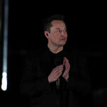 Read more about the article Elon Musk Sells $7 Billion in Tesla Stock for Twitter Deal
