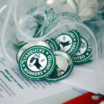Read more about the article Starbucks asks for a suspension of union elections.