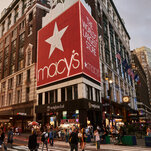 You are currently viewing Macy’s Lowers Expectations for the Year, Pointing to an Inventory Glut