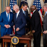 Read more about the article Biden Prepares Actions to Cut Emissions After Signing Climate Bill