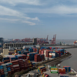 Read more about the article For China, Billions of Dollars Are at Risk From a Widening War