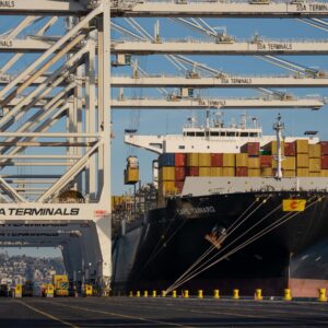 Read more about the article U.S. Court Takes First Steps Toward Ordering Tariff Refunds