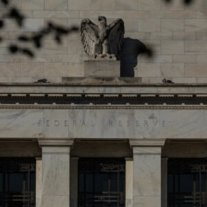 Read more about the article Weak Jobs Data Underscores Fed’s Dilemma as War Stokes Inflation Risk