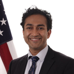 Read more about the article Divisive F.D.A. Vaccine Regulator Resigns