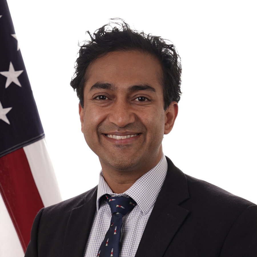 You are currently viewing Divisive F.D.A. Vaccine Regulator Resigns