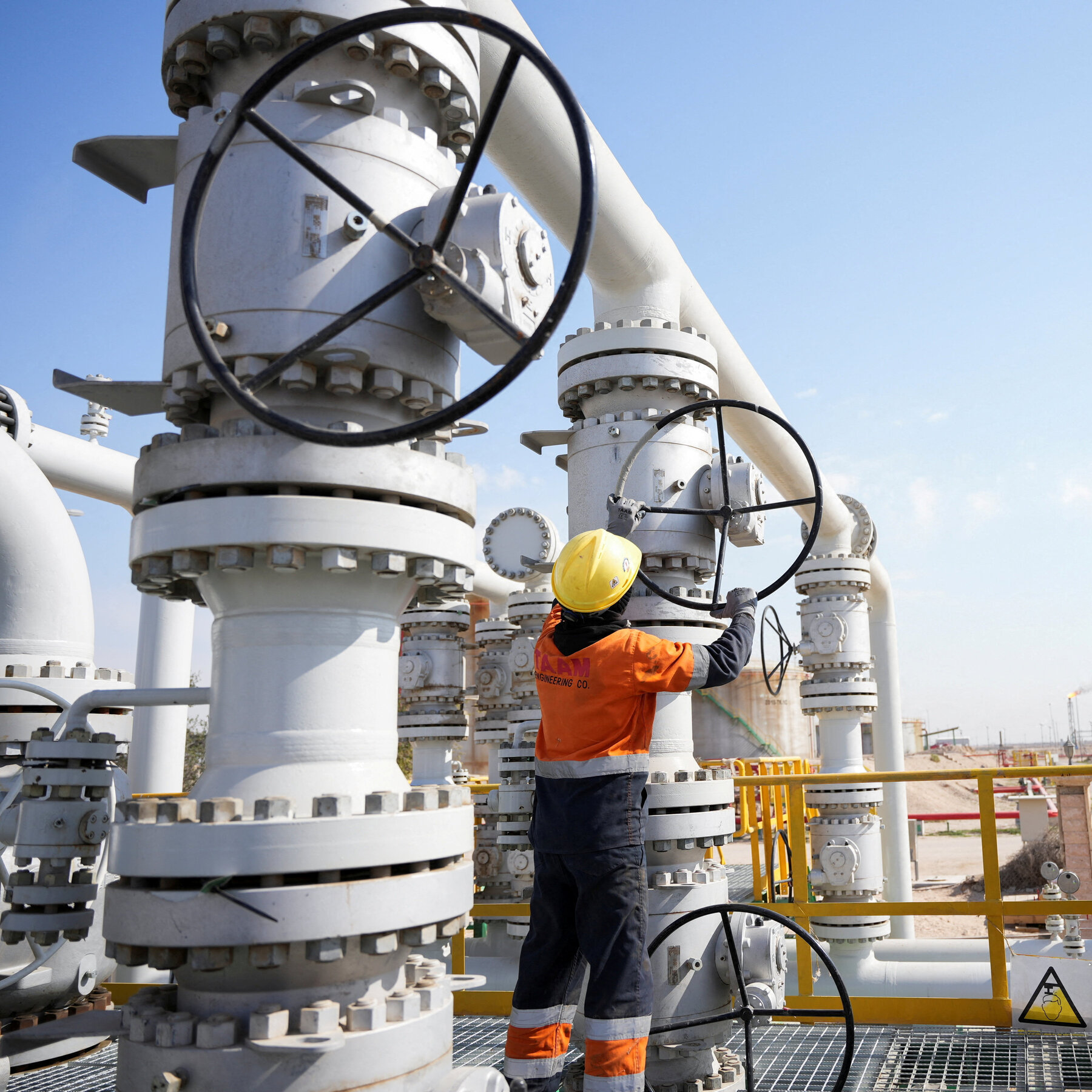 You are currently viewing Investors and Trump Face an Iran Dilemma