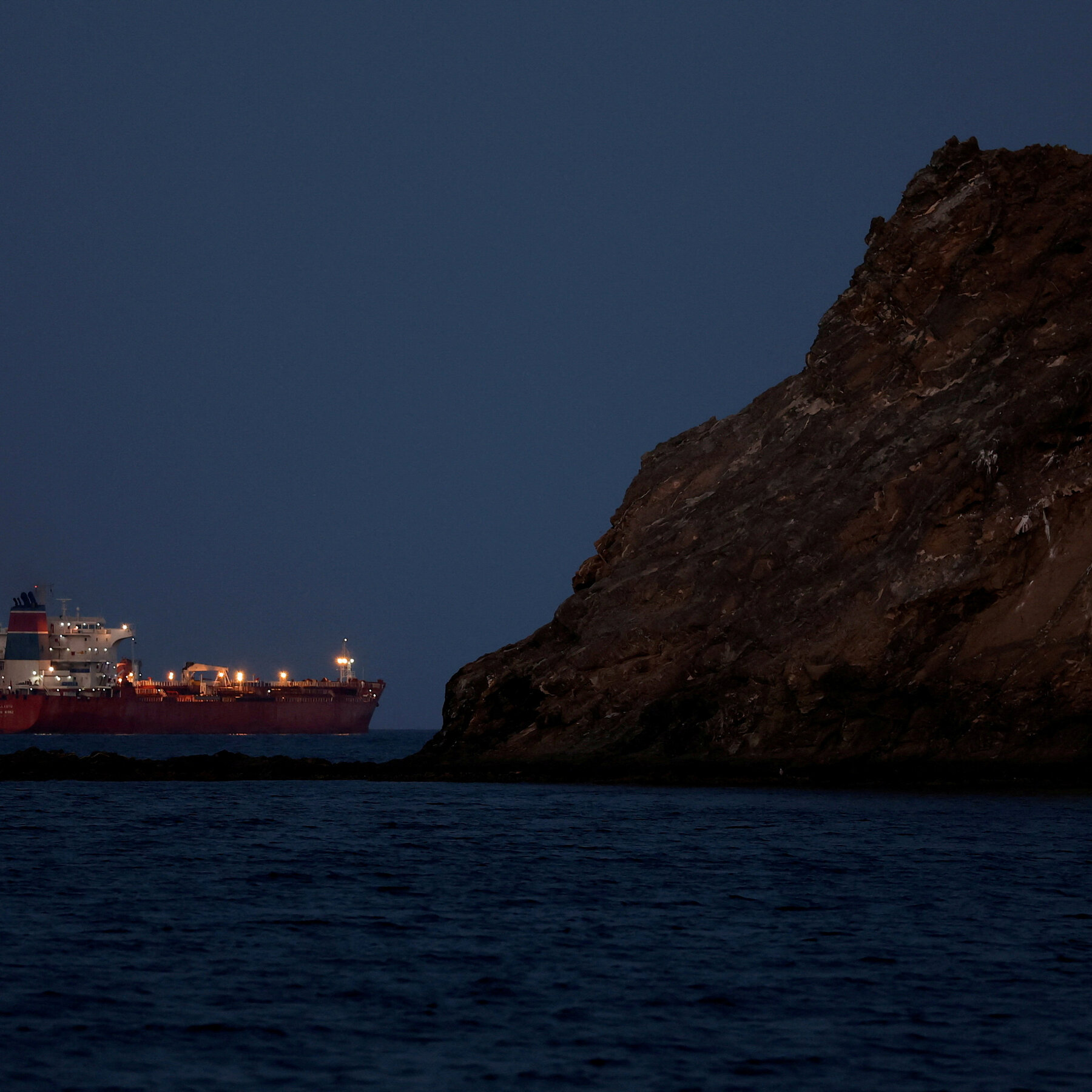 You are currently viewing Why Oil Prices Surged Even After the Release of Strategic Reserves