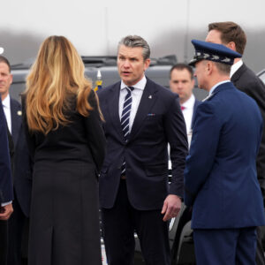 Read more about the article Pete Hegseth Says ‘the Sooner David Ellison’ Buys CNN, ‘the Better’