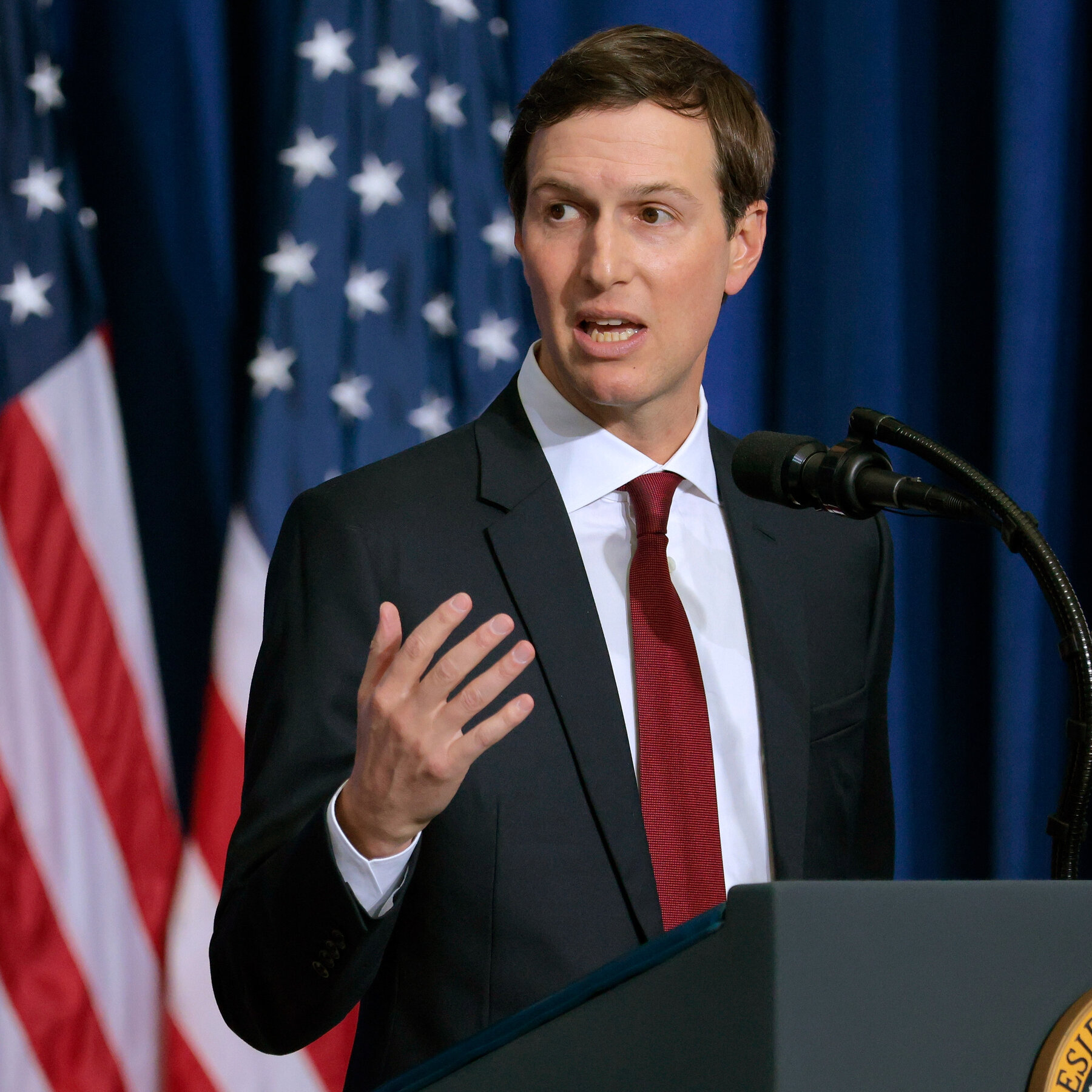 You are currently viewing Democrats Demand Answers on Jared Kushner’s Mideast Business Dealings