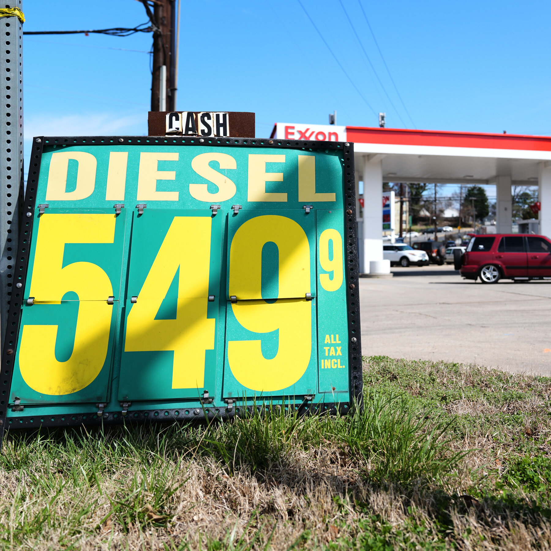 You are currently viewing How High Will Oil Climb? Markets Brace for More Bad News.