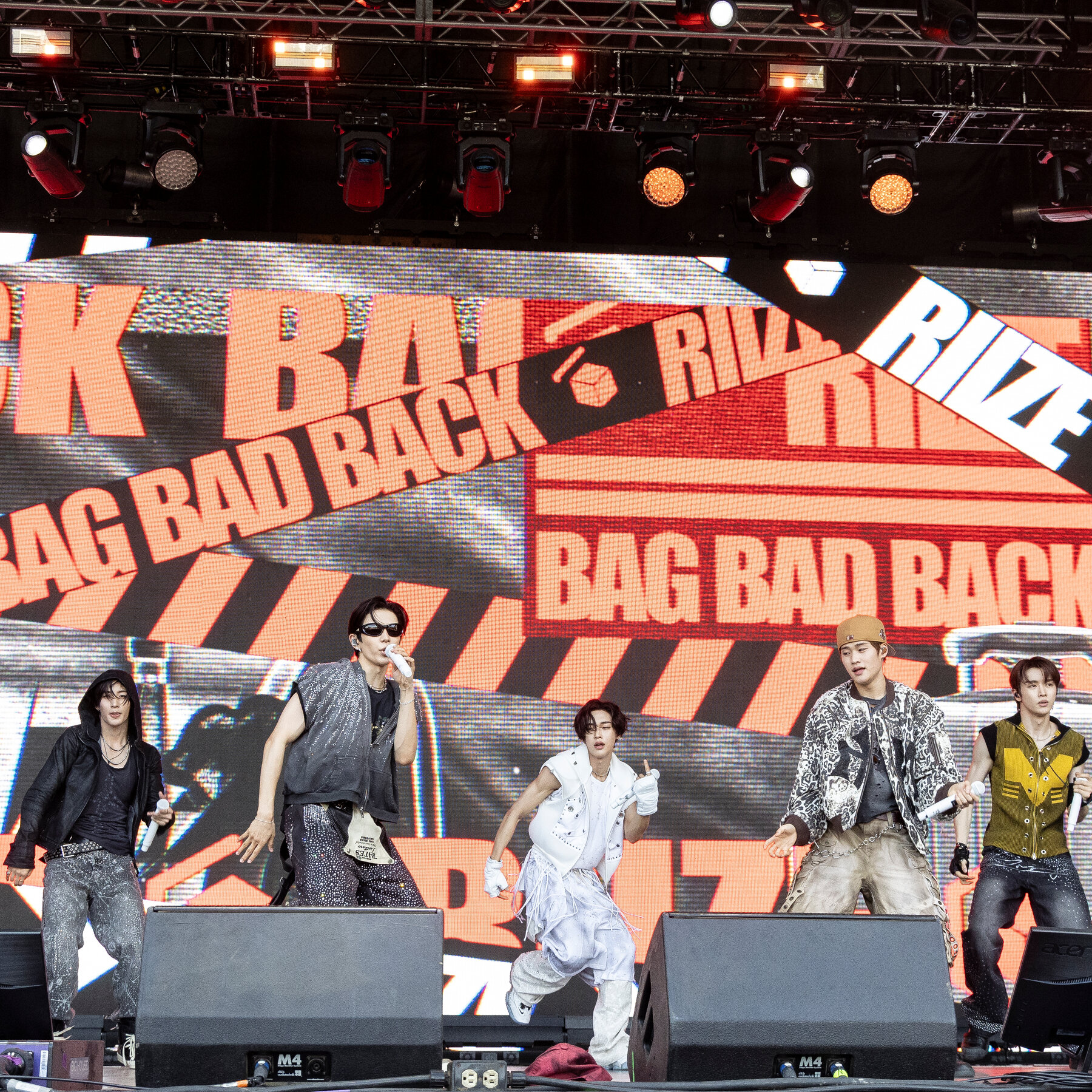 You are currently viewing How Geopolitics Threaten K-Pop’s Ambitions in China