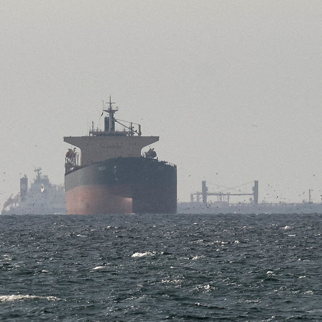 Read more about the article Iran Says ‘Non-Hostile’ Ships Can Sail Through the Strait of Hormuz