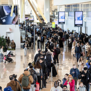 Read more about the article Can Flights Get Any Worse? Travelers Deal With TSA Lines, High Ticket Prices and Anxiety.