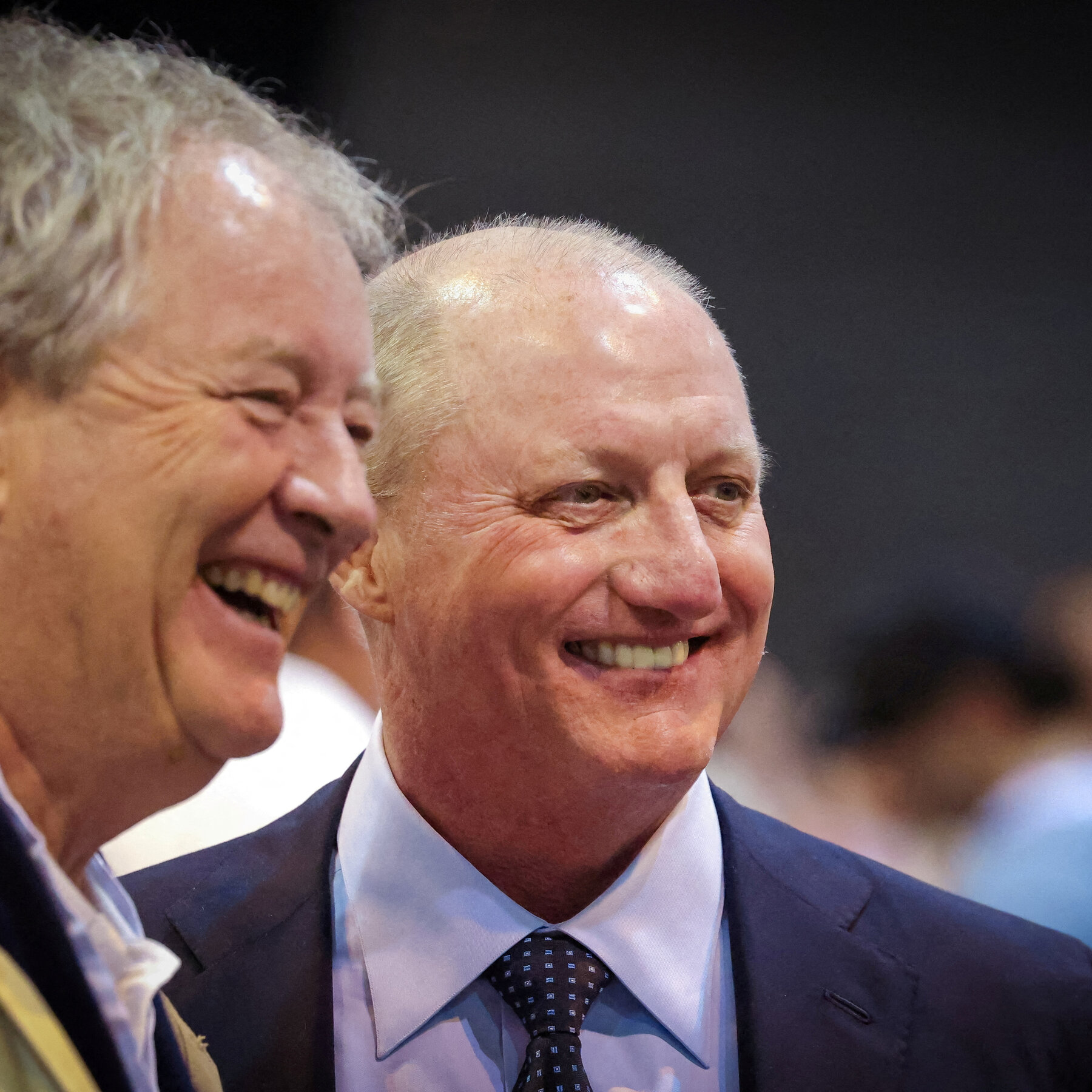 You are currently viewing Berkshire Hathaway Posts a Drop in Earnings in Buffett’s Last Year