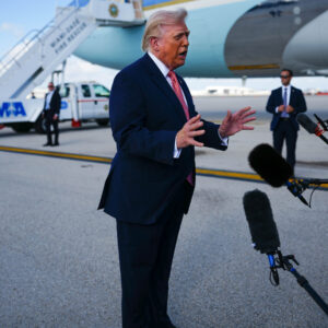 Read more about the article Private-Credit Wobbles Could Prove Perilous for Trump