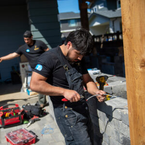 Read more about the article Blue Collar Work Has Plateaued, Narrowing Options for Young Workers