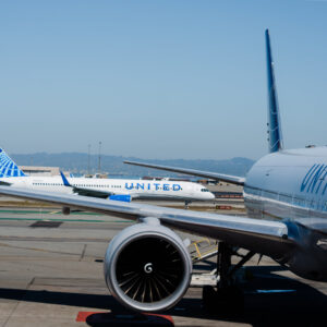 Read more about the article United to Offer No-Frills Fares in Its Premium Cabins