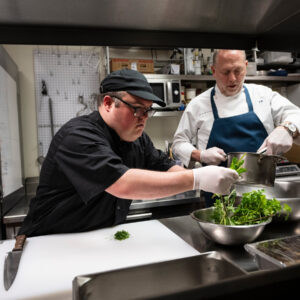Read more about the article New Chef Program Helps People With Autism Find Jobs in Fine-Dining Restaurants