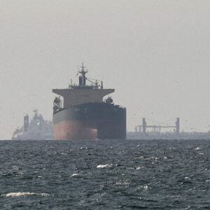 Read more about the article After Iran Cease-Fire, Ship Traffic in Strait of Hormuz Remains Throttled