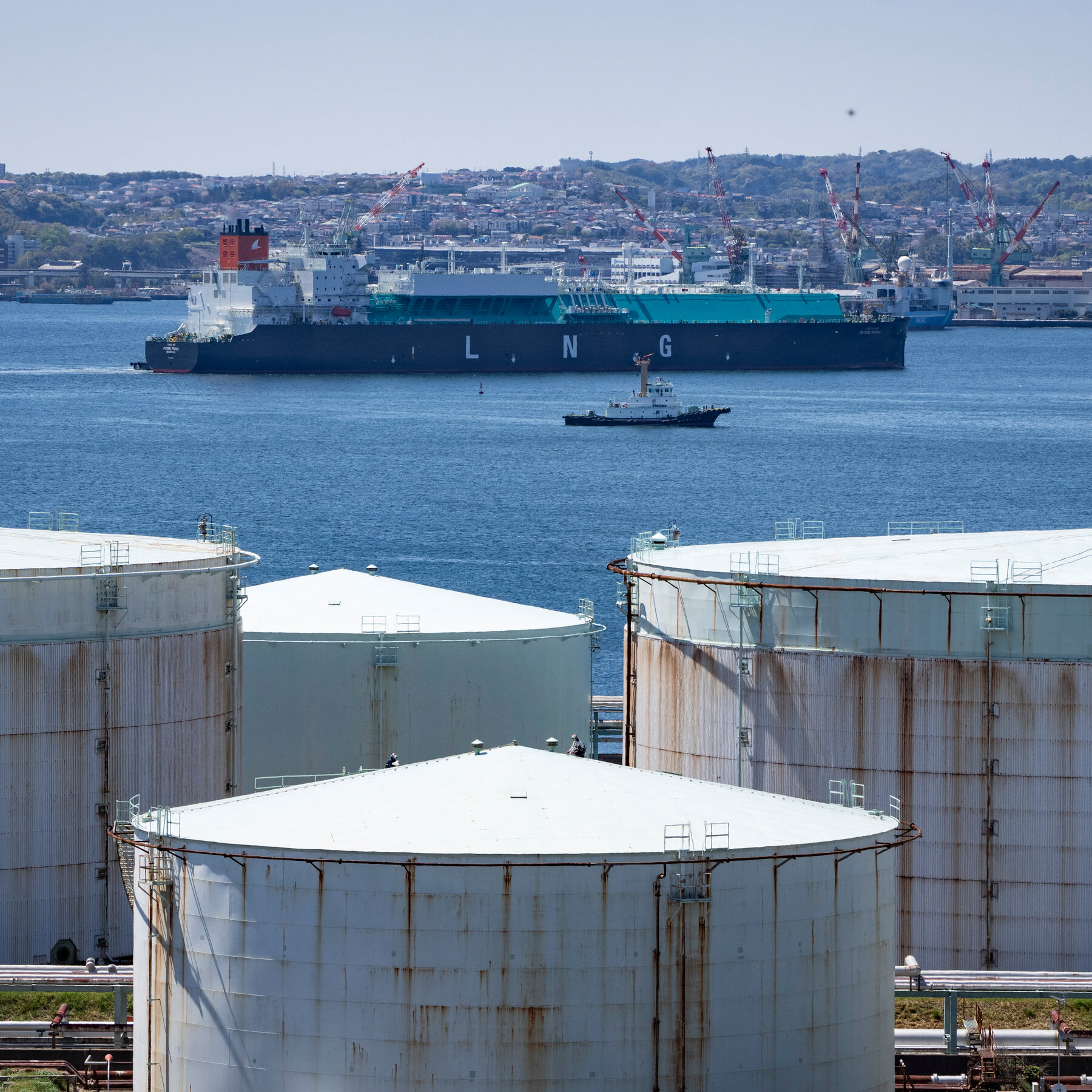 Read more about the article Oil Ticks Higher and Stocks Rise Ahead of U.S. Inflation Report