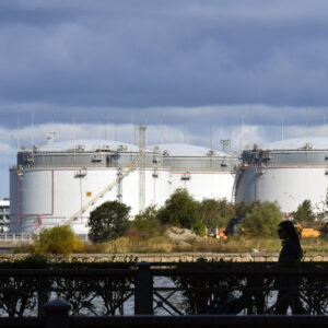 Read more about the article Trump Administration’s Temporary Reprieve on Russian Oil Expires