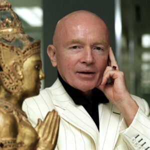 Read more about the article Mark Mobius, Pioneering Investor in Emerging Markets, Dies at 89