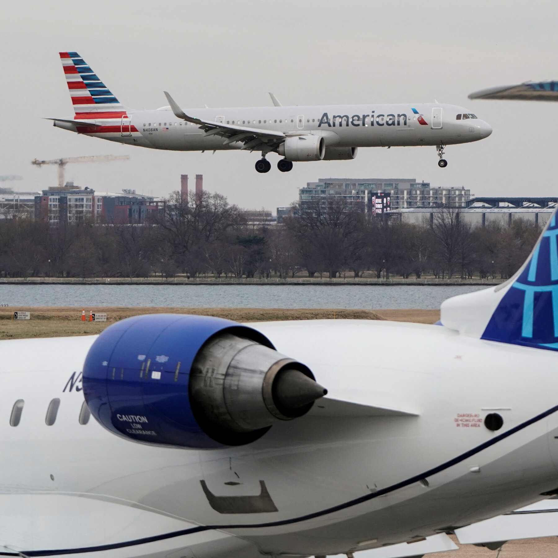 Read more about the article American Airlines Says It Won’t Merge With United