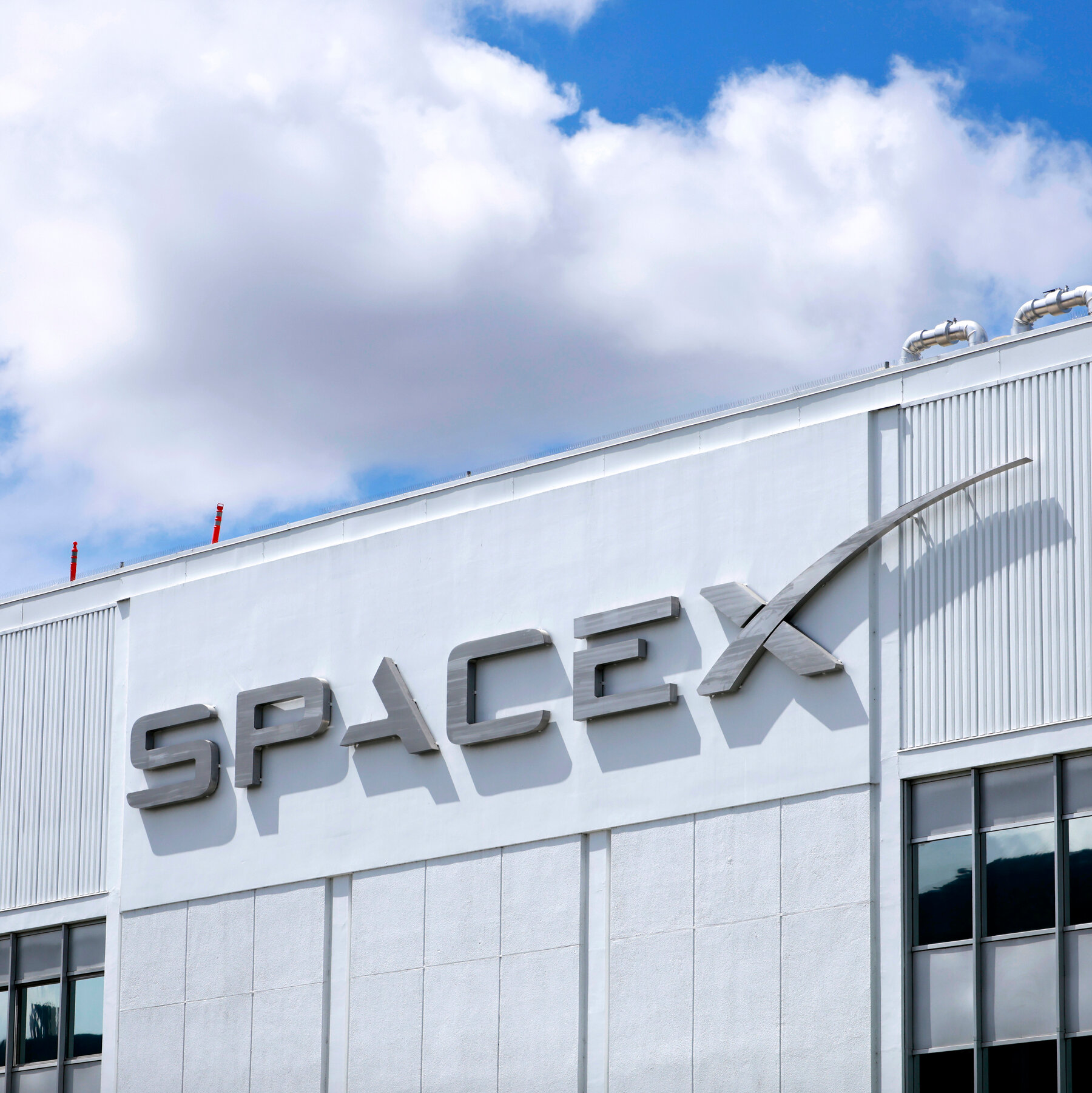 Read more about the article SpaceX Strikes Deal With Cursor for $60 Billion