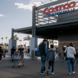 Read more about the article Companies, Not Consumers, to Cash In Big From Tariff Refunds