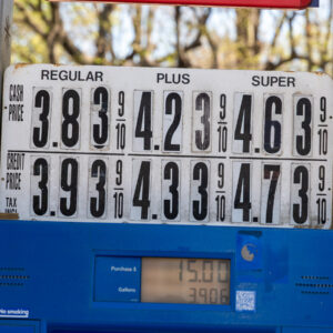Read more about the article Muted Reaction as Oil and Stock Markets Reopen