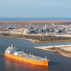 Read more about the article The World Needs Natural Gas Now, but the U.S. Is Exporting All It Can