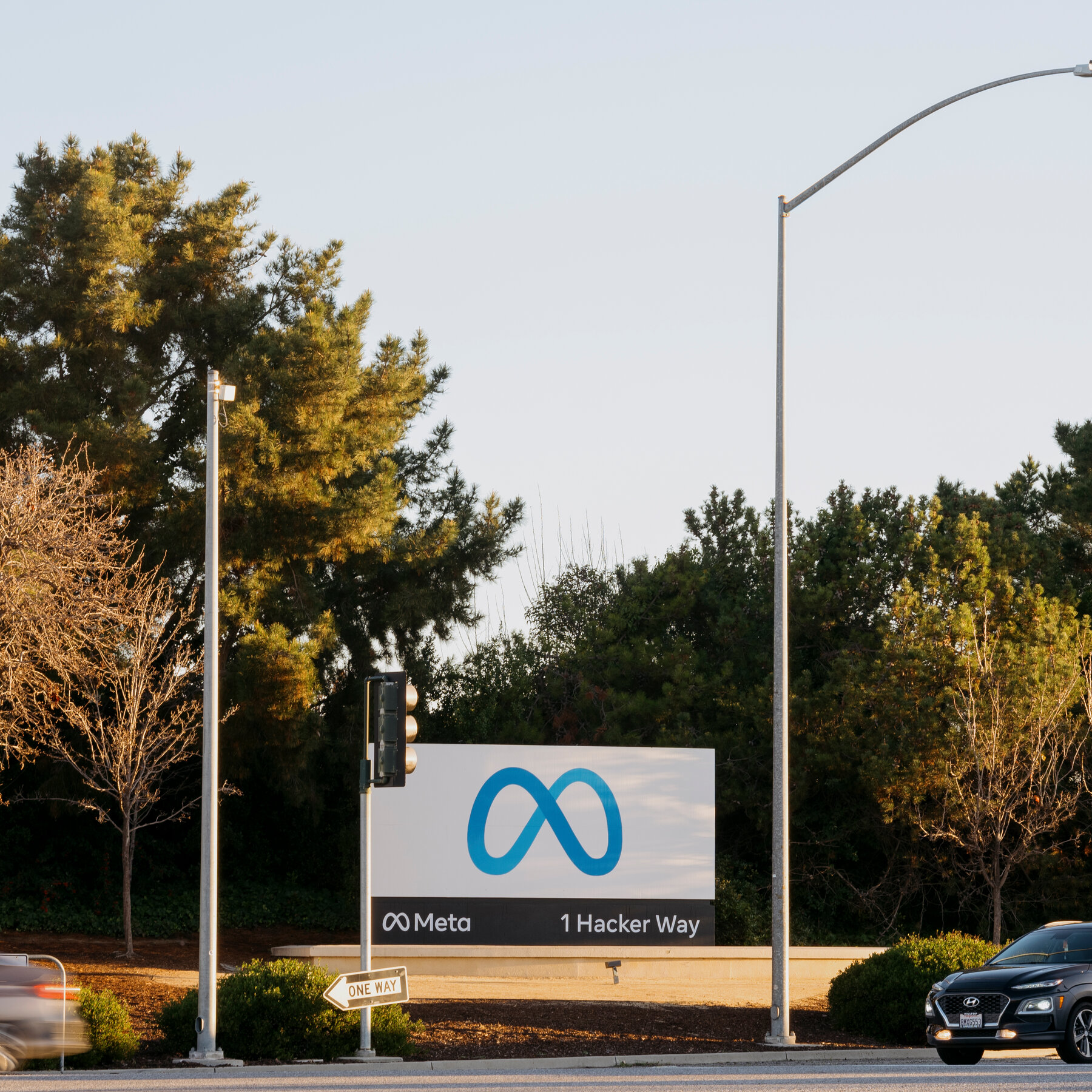 You are currently viewing Meta Deal Reversal Deepens Split Between China and Silicon Valley