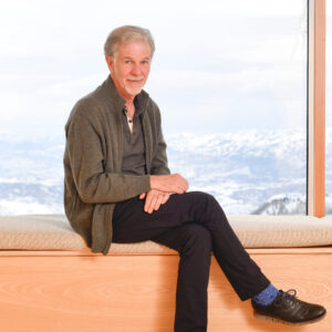 Read more about the article Reed Hastings Will Leave Netflix as Board Chairman