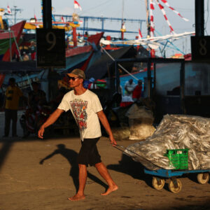 Read more about the article Thousands of Miles From the Iran War, Asia’s Currencies Feel the Strain