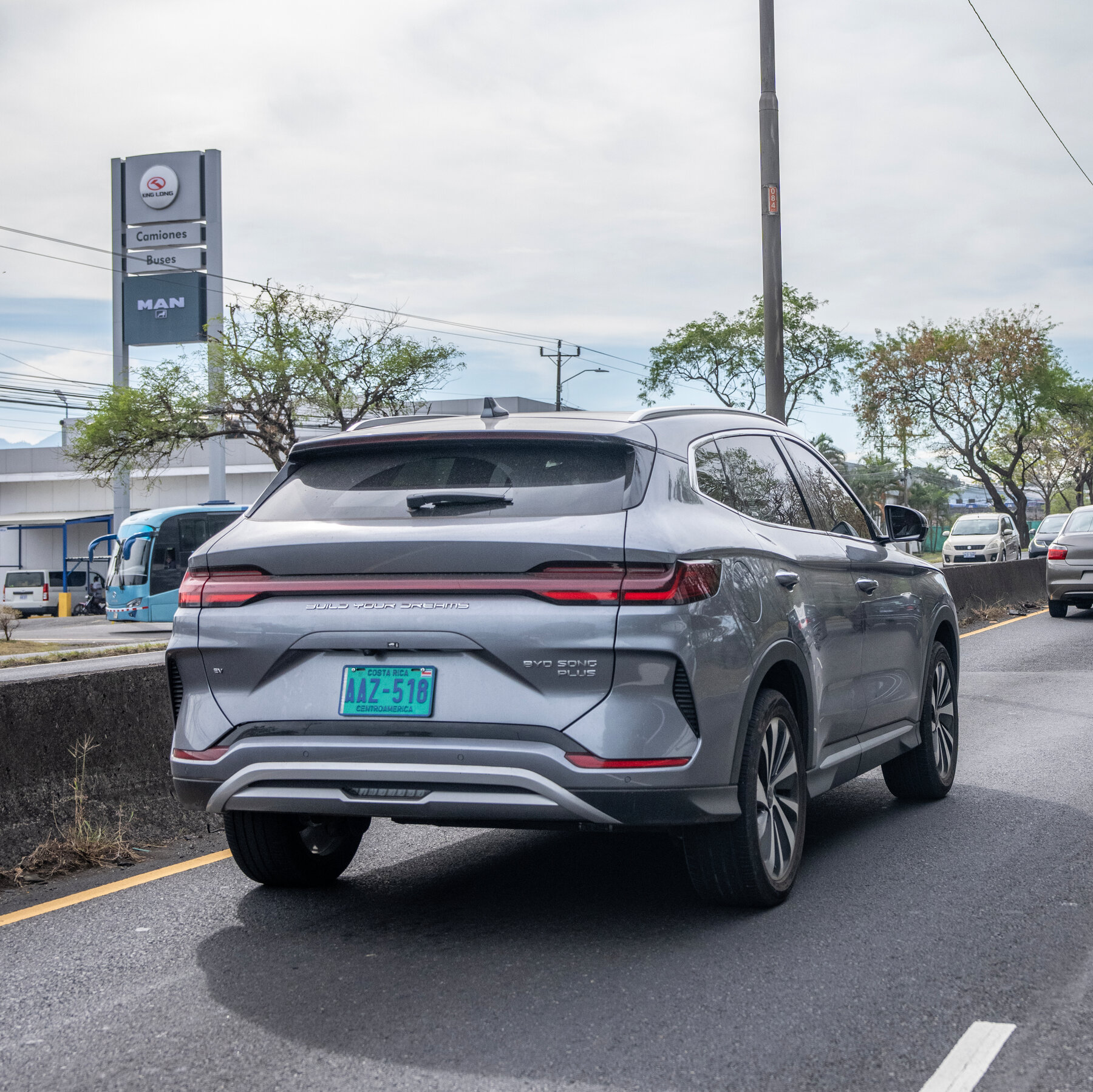 You are currently viewing Driving Electric in Costa Rica Is Surprisingly Doable