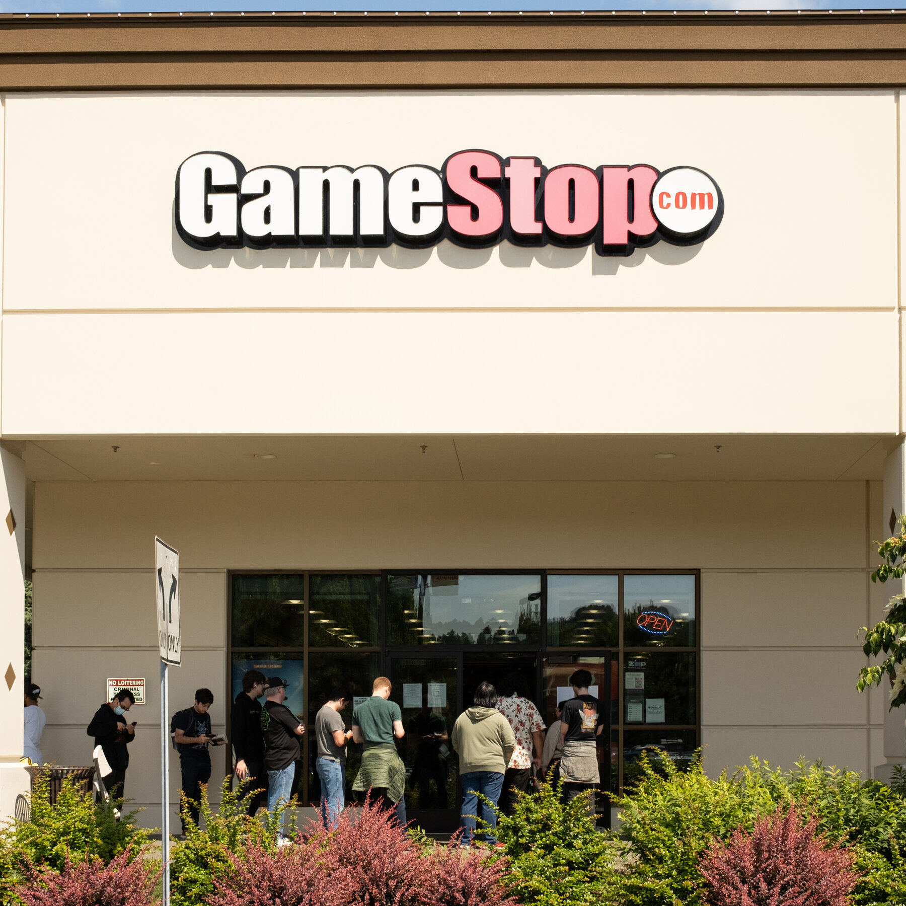 You are currently viewing GameStop Proposes Acquiring eBay for $55 Billion
