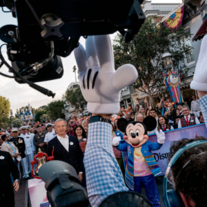 Read more about the article Disney Posts Strong Earnings Despite Slowdown in Park Visitors