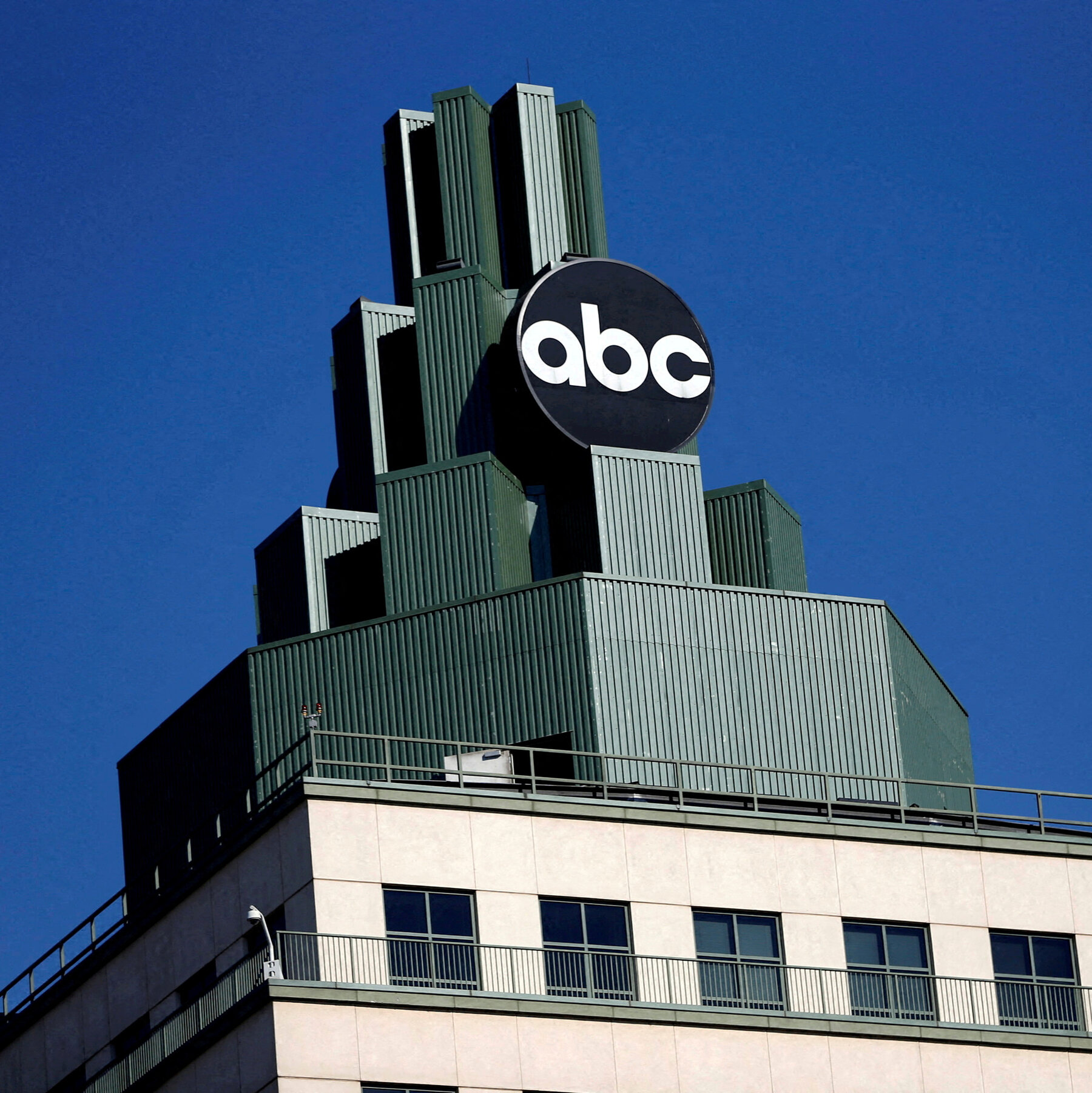 Read more about the article ABC Accuses Media Regulator of Threatening Its Licenses