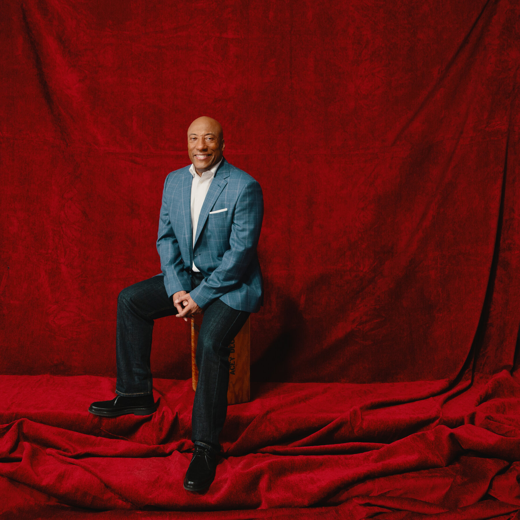 You are currently viewing Byron Allen to Buy a Controlling Stake in BuzzFeed