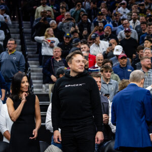 Read more about the article SpaceX is structured in a way that appears to benefit Musk at the expense of other shareholders.