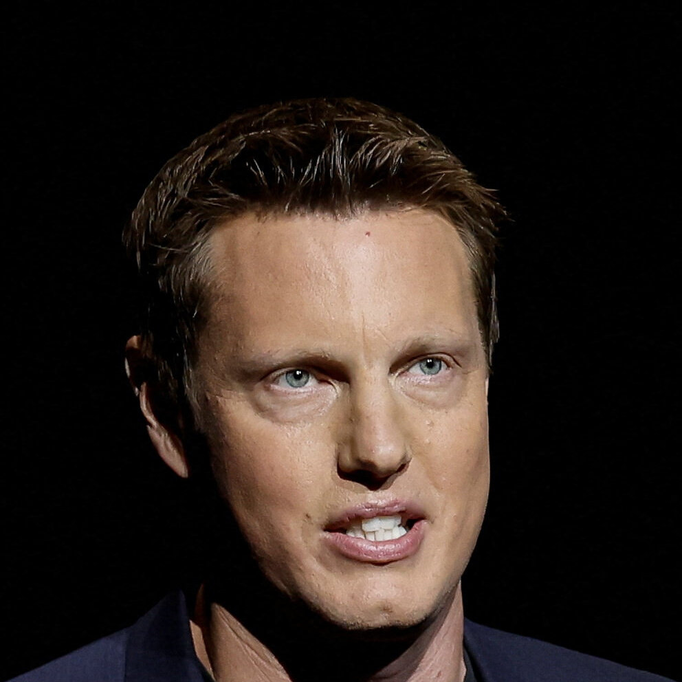 You are currently viewing Paramount CEO David Ellison Pledges Editorial Independence for ‘60 Minutes’