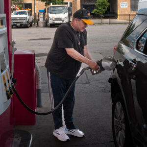 Read more about the article Oil Prices Rise as U.S. Launches New Attack on Iran