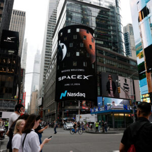 Read more about the article When will SpaceX start trading?