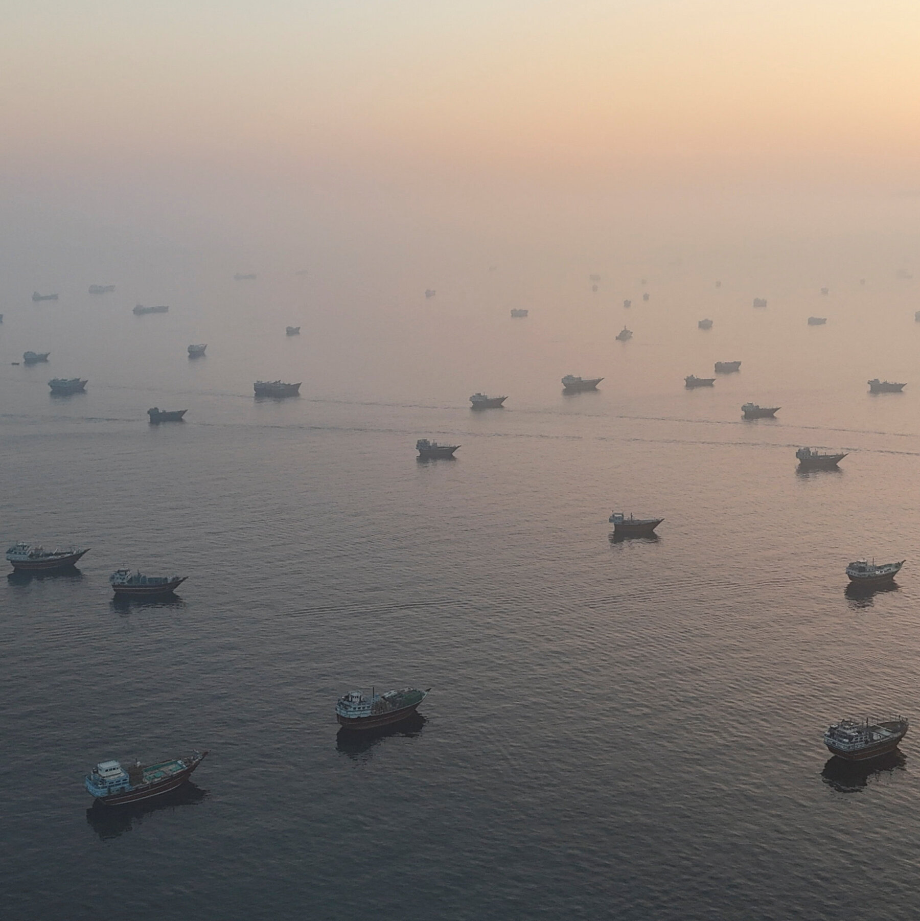You are currently viewing Shipping Firms, Awaiting Details, Are Cautious of U.S.-Iran Deal