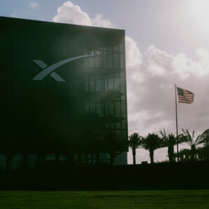 Read more about the article Riding High After I.P.O., SpaceX to Buy A.I. Start-Up for $60 Billion