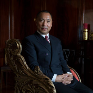 Read more about the article Former Chinese Billionaire and Bannon Associate Is Sentenced for Fraud