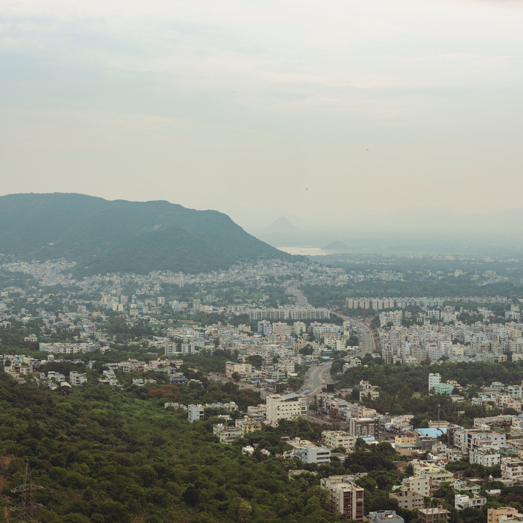 You are currently viewing India Is Moving Fast to Build A.I. Data Centers. A Coastal City May Pay the Price.
